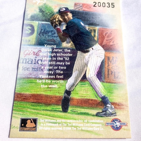 1994 Ted Williams card of Derek Jeter - Picture 6 of 15